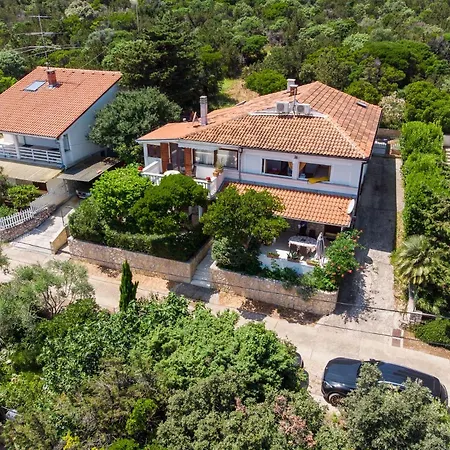 Giselle Mali Losinj
