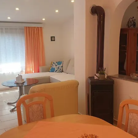 Giselle Apartamento Mali Lošinj
