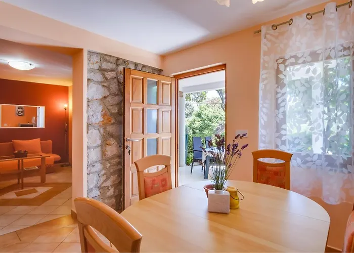 Giselle דירה מאלי לוסיניי